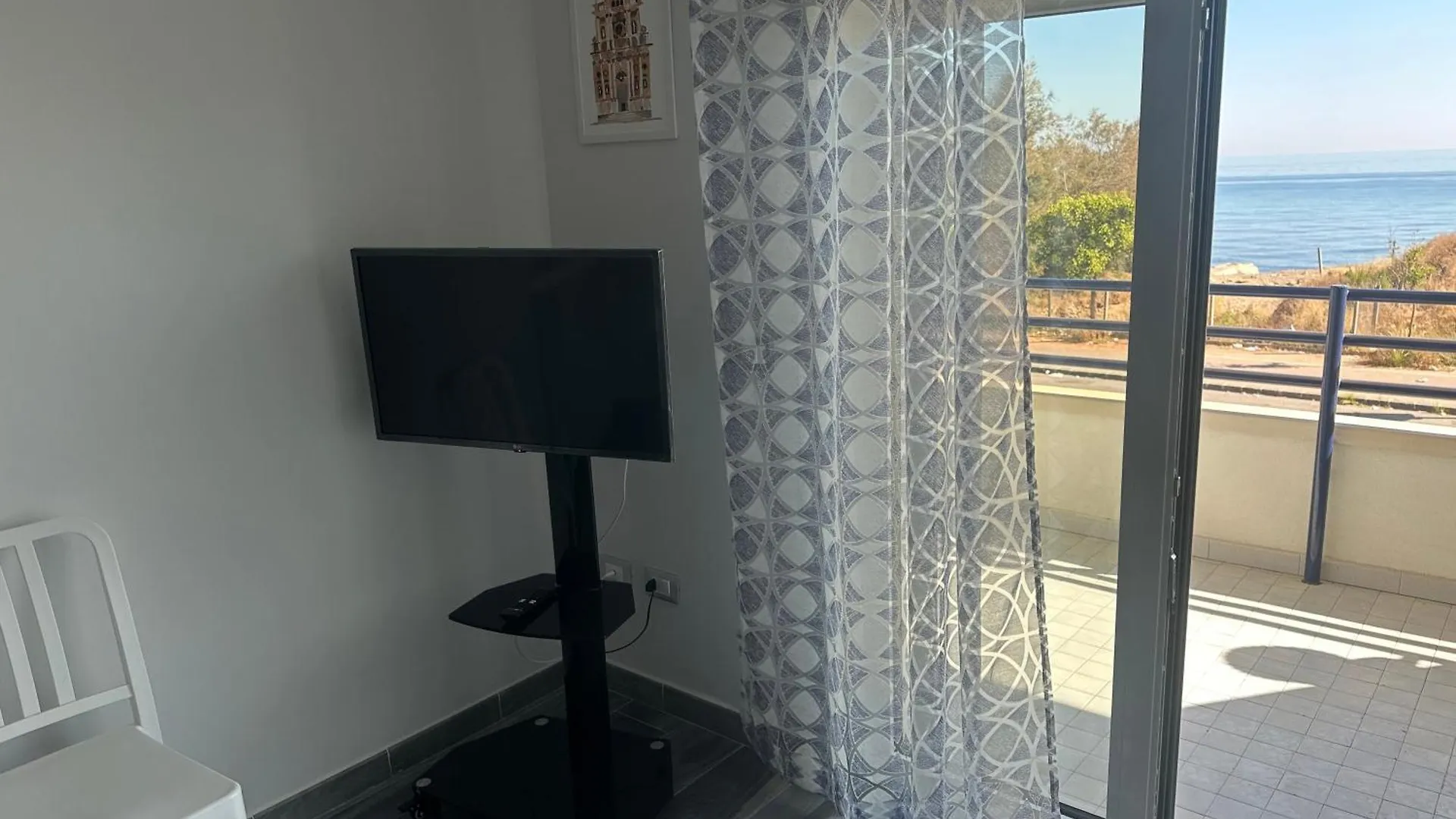 Casa Vacanze Rosalinda House Di Fronte Al Mare Di パレルモ イタリア