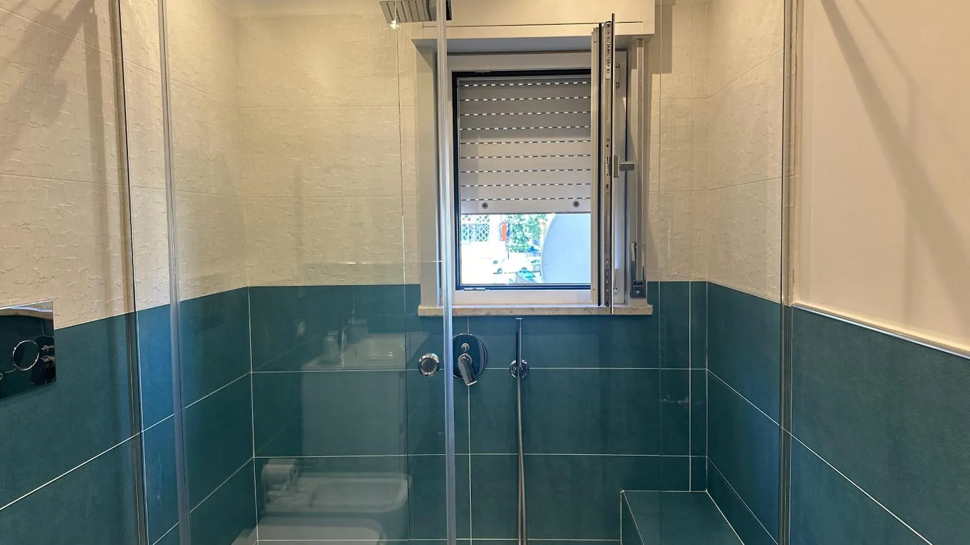 Casa Vacanze Rosalinda House Di Fronte Al Mare Di パレルモ