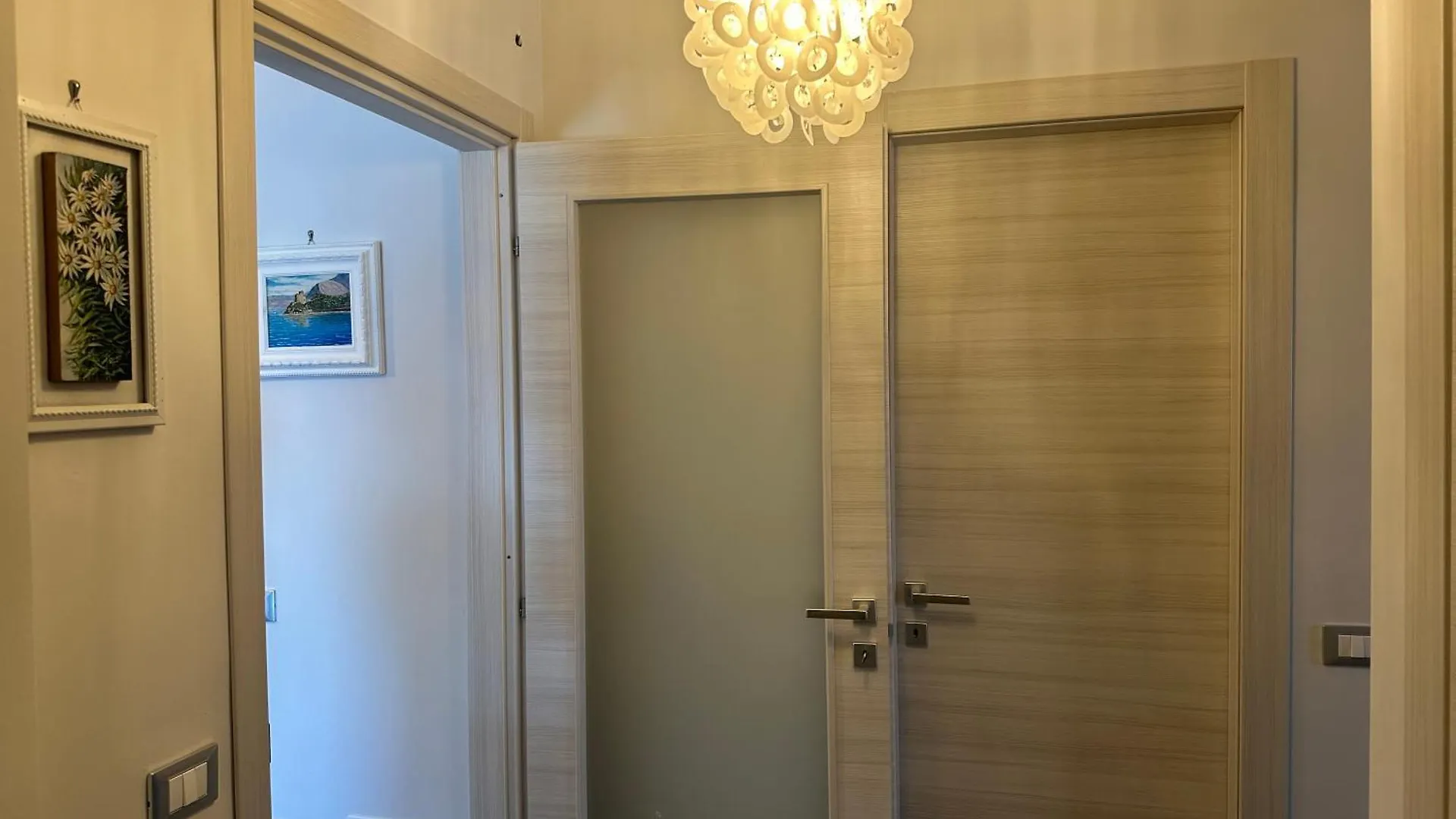 Casa Vacanze Rosalinda House Di Fronte Al Mare Di Palermo Italy