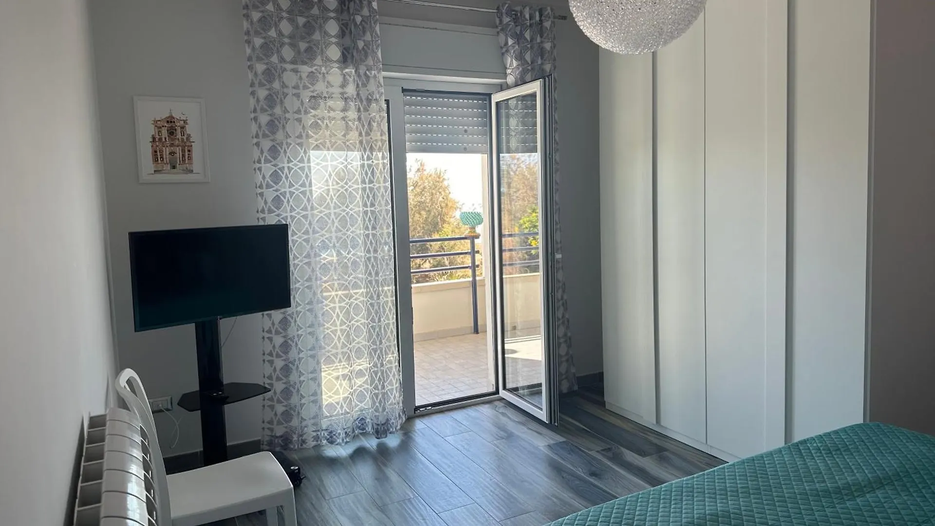Casa Vacanze Rosalinda House Di Fronte Al Mare Di Palermo 0*,
